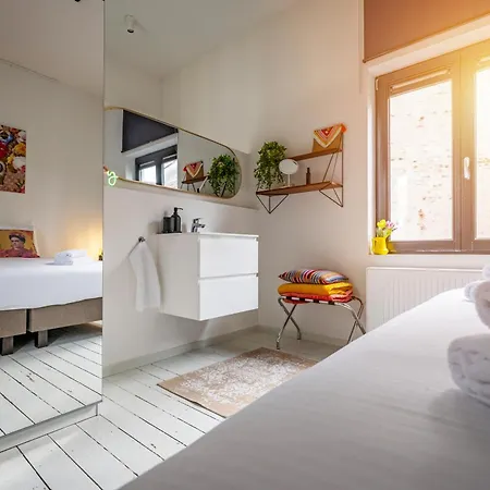 Hot Spot In Trendy Area - 2p Duplex * Antwerp